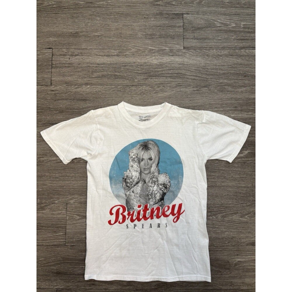 Britney Spears White Crew Neck Vintage-style Graphic T Shirt Size Medium